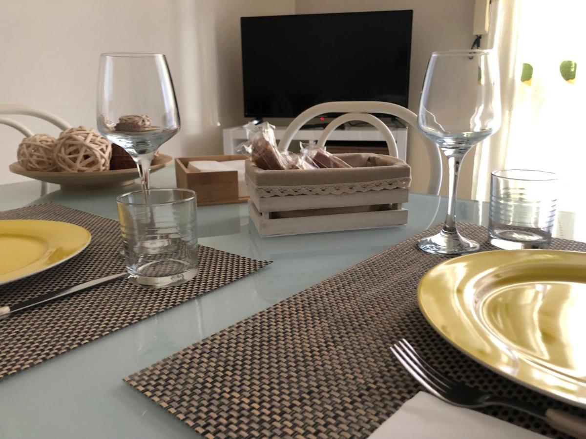 Cuc Apartment Mascali Bagian luar foto